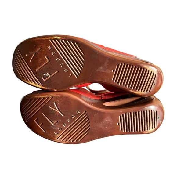 Fly London Red Leather Hert Sandals Women’s EU 41 / US 10.5 - Picture 9 of 15